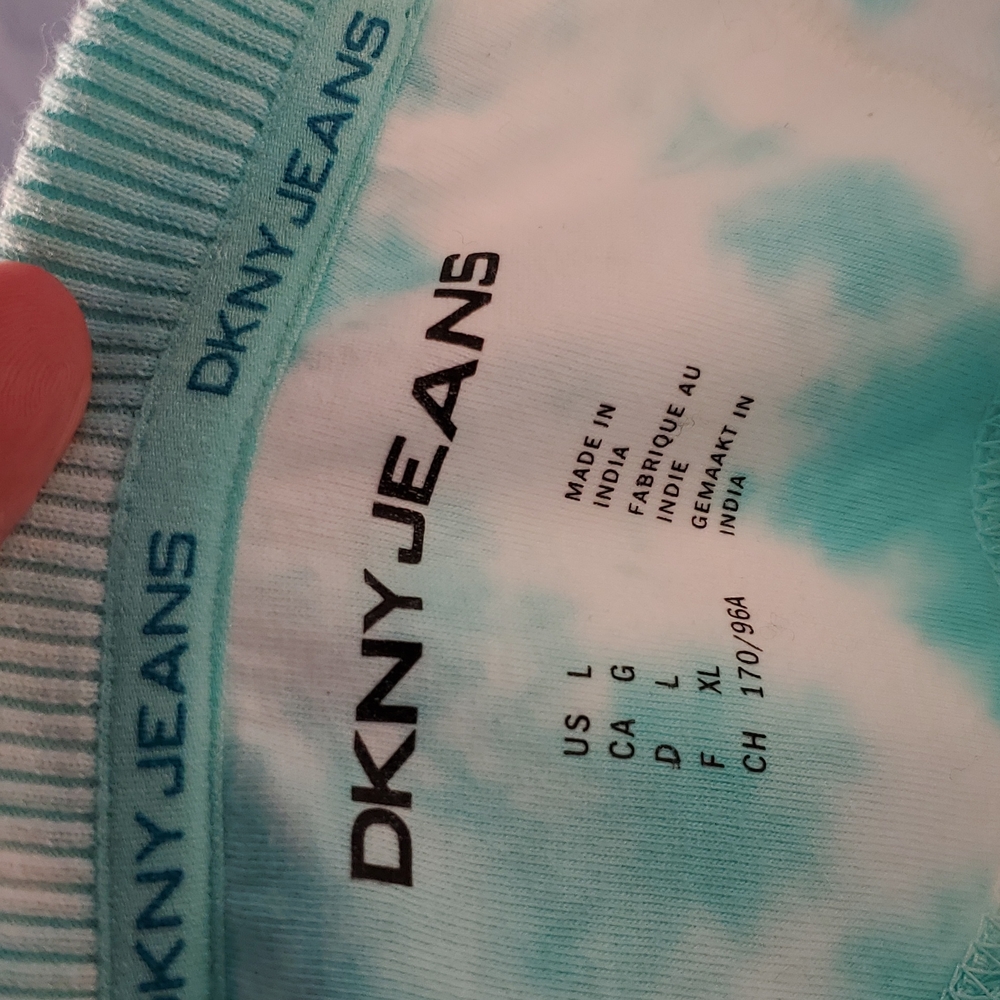 DKNY Jean's Oasis Aqua blue Tie Dye Long sleeve Sweater size Large - Picture 4 of 9